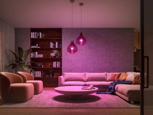 Philips Hue White and Color Ambiance | E27 | 9 W | 16 million colours - Image 6