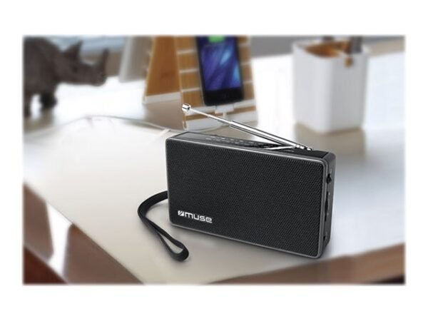 Muse | M-030R | 2-band portable radio | Black - Image 3