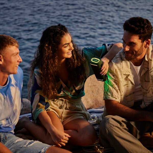 Energy Sistem | Speaker with RGB LED Lights | Yume ECO | 15 W | Waterproof | Bluetooth | Green | Portable | Wireless connection - Image 7